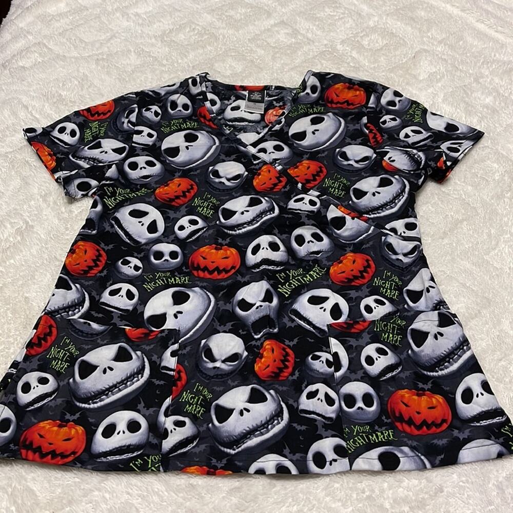 Disney nightmare before Christmas  scrub top medium - Picture 2 of 11